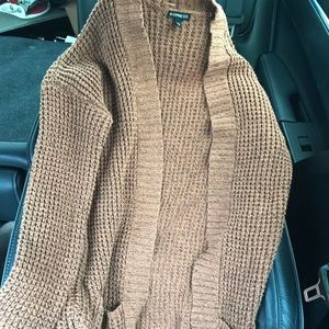 Long knitted cardigan